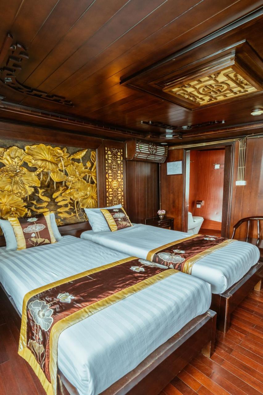 Renea Cruises Halong Hotel Ha Long Exterior photo